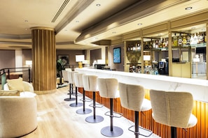 Bar (en la propiedad)