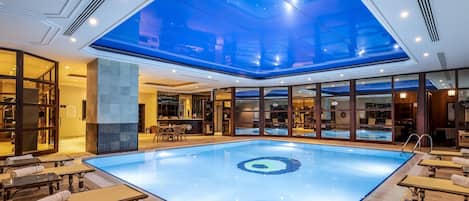 Sauna, mandi tangas / hammam, bilik urut/rawatan, perkhidmatan urut