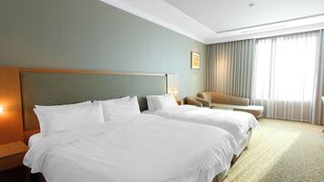 Grand Hollywood Twin | Pemandangan dari kamar