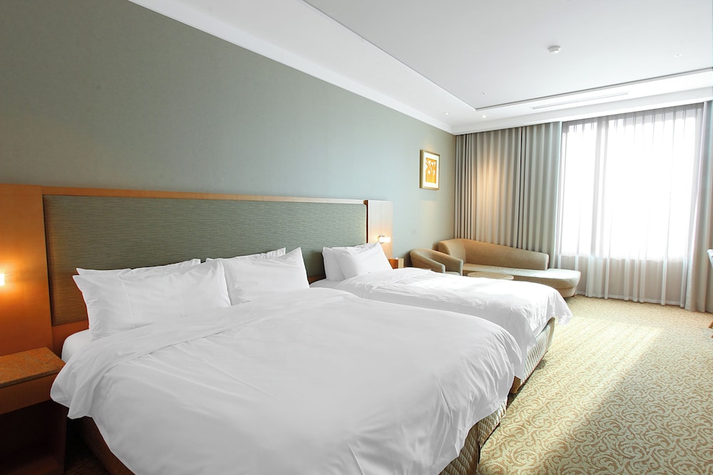 Daegu Grand Hotel by null