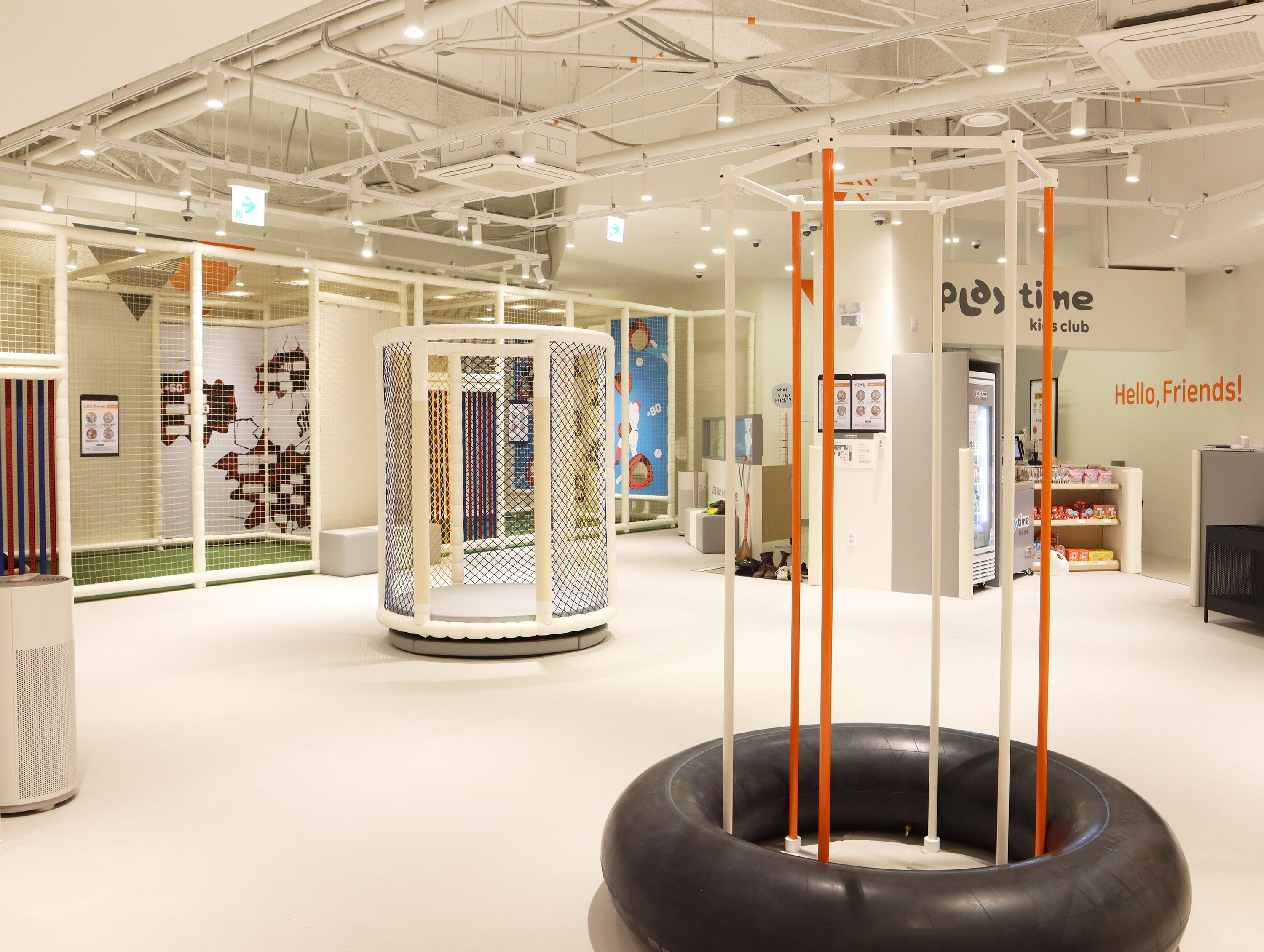 children’s play area – indoor