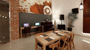 Business centre - Doulos Hotel (Seoul)