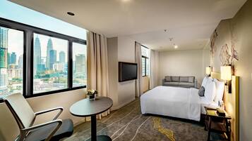 Minibar, in-room safe, soundproofing, iron/ironing board