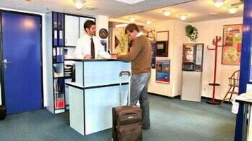 Concierge desk