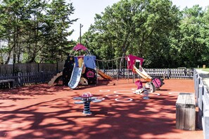 Aire de jeux - extérieure