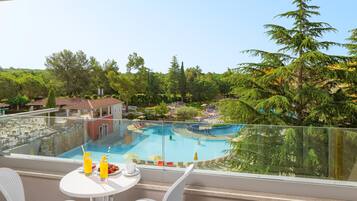 Superior room with balcony, Pool side - Family | Balcony view