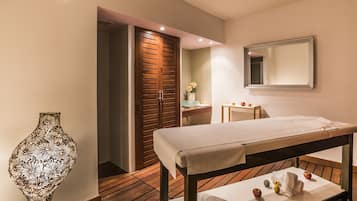 Sauna, vasca idromassaggio, bagno turco/hammam, trattamenti per il corpo