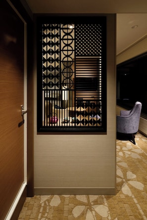 In-room safe, desk, blackout curtains, free WiFi