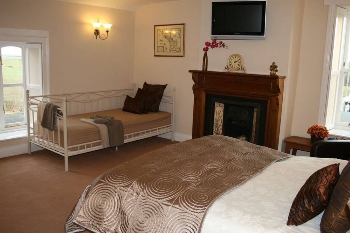 Suite, Ensuite (for up to 5)