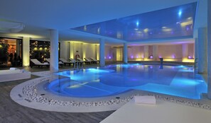 美體療程、身體去角質、臉�部療程、按摩室/療程室、美甲與護足