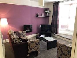 Apartment, Ensuite (Two Bedroom) | Lounge