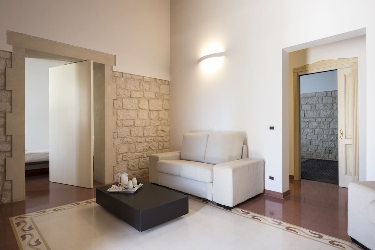 Family Suite, Annex Building