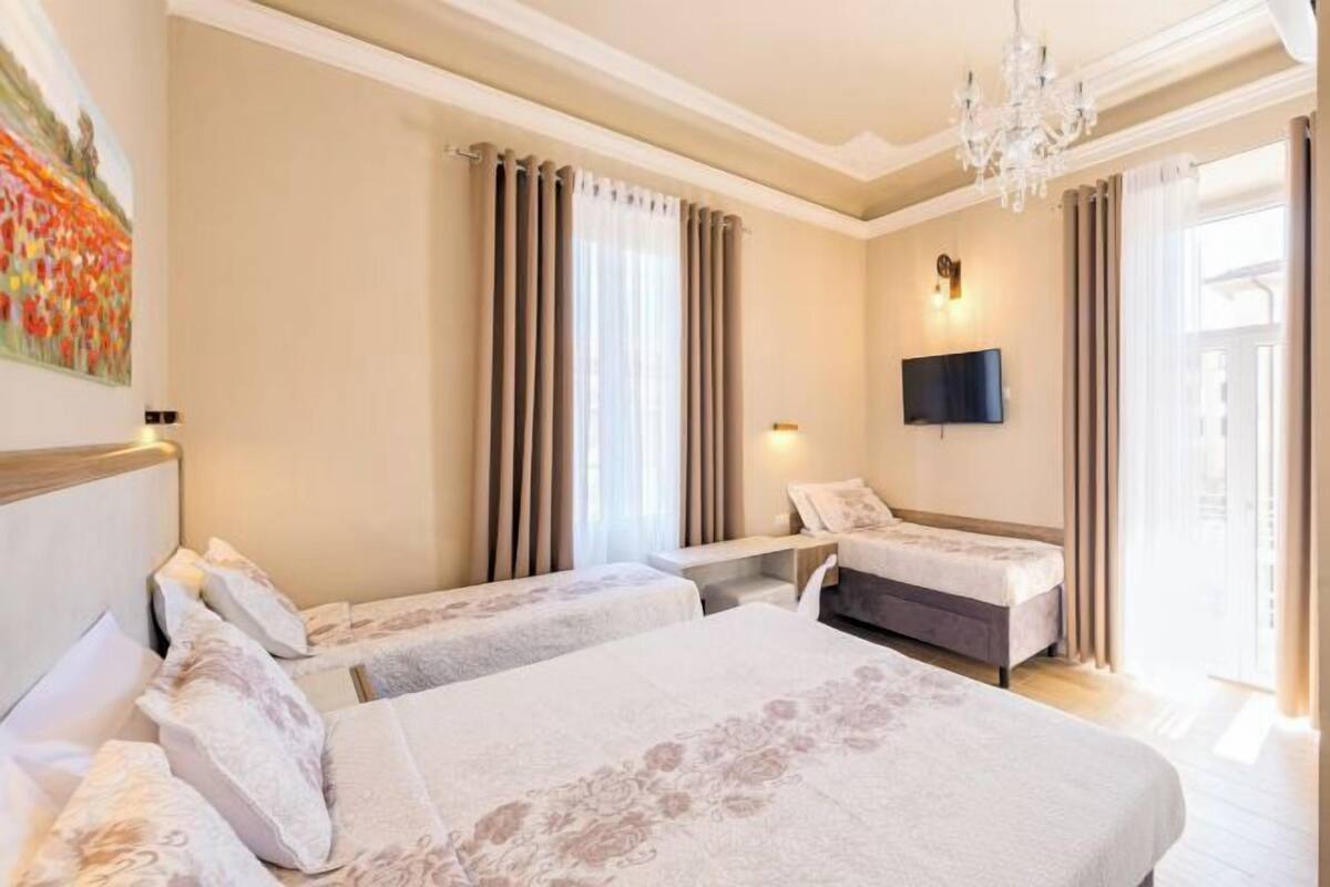 Minibar, desk, cribs (free), rollaway beds (surcharge)