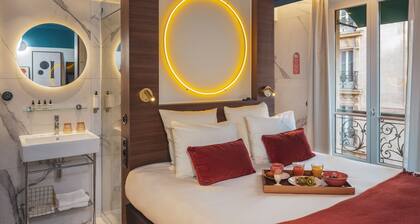 Seven Hotel Paris