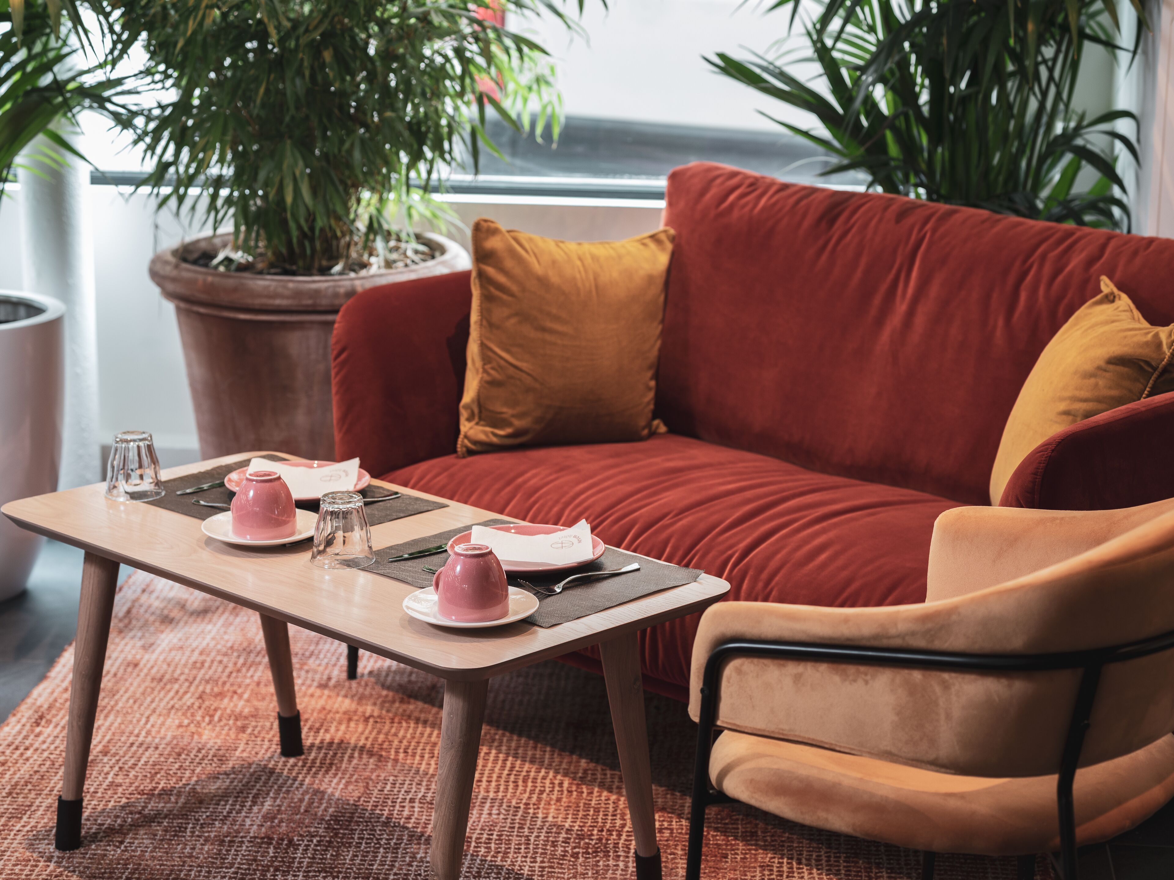 daily buffet breakfast (eur 22 per person)