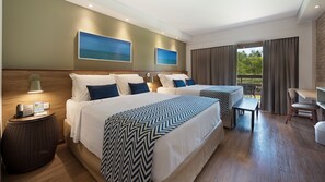 Minibar, in-room safe, desk, blackout curtains - Salinas Maragogi All Inclusive Resort (Maragogi)