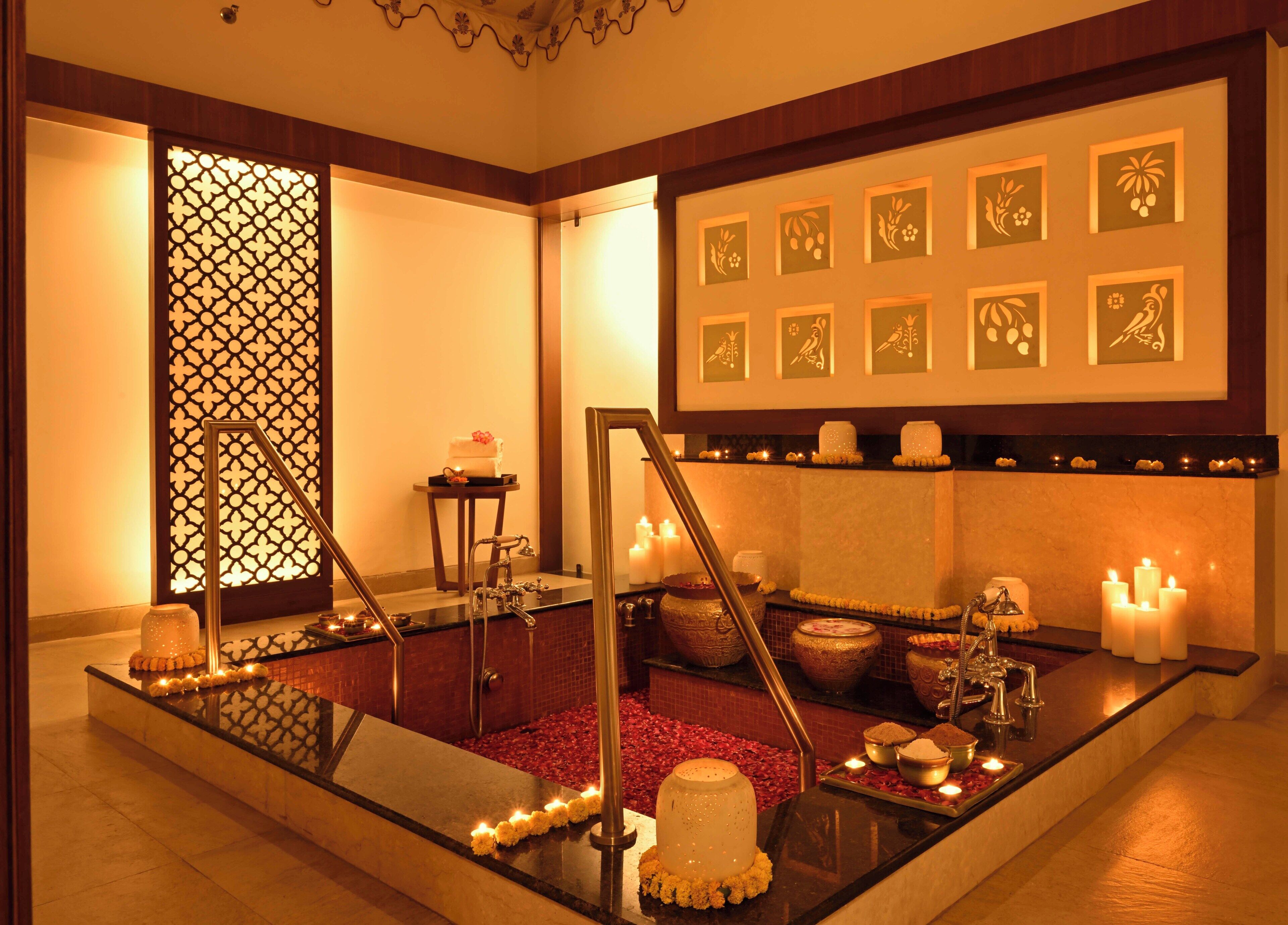 body treatments, aromatherapy, body wraps, body scrubs