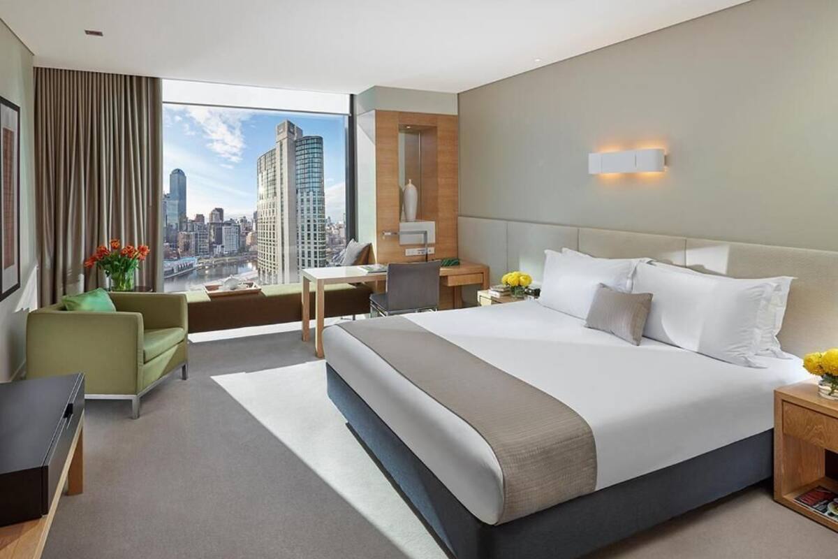 In-room safe, WiFi, alarm clocks