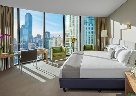 In-room safe, WiFi, alarm clocks