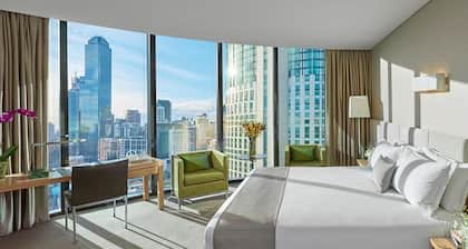 Crown Promenade Melbourne