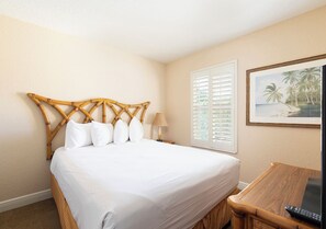 Ropa de cama de alta calidad y tabla de planchar con plancha 