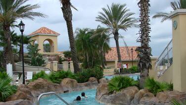 Villas At Regal Palms