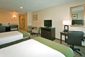 Hypo-allergenic bedding, in-room safe, desk, laptop workspace