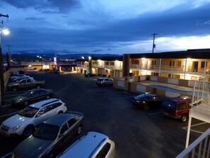 Free self-parking - Economy Inn & Suites (St. George)