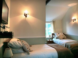 Twin Room, Ensuite