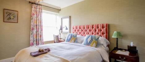 Desk, iron/ironing board, free WiFi, bed sheets