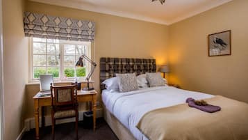 Desk, iron/ironing board, free WiFi, bed sheets