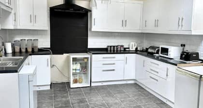 City Centre Guest House - Gloucester Park