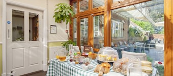 The Highworth Hotel