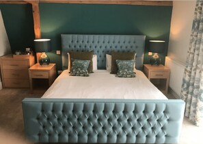 Suite/Family room | Individually decorated, individually furnished, desk, laptop workspace - The Highworth Hotel (Swindon)