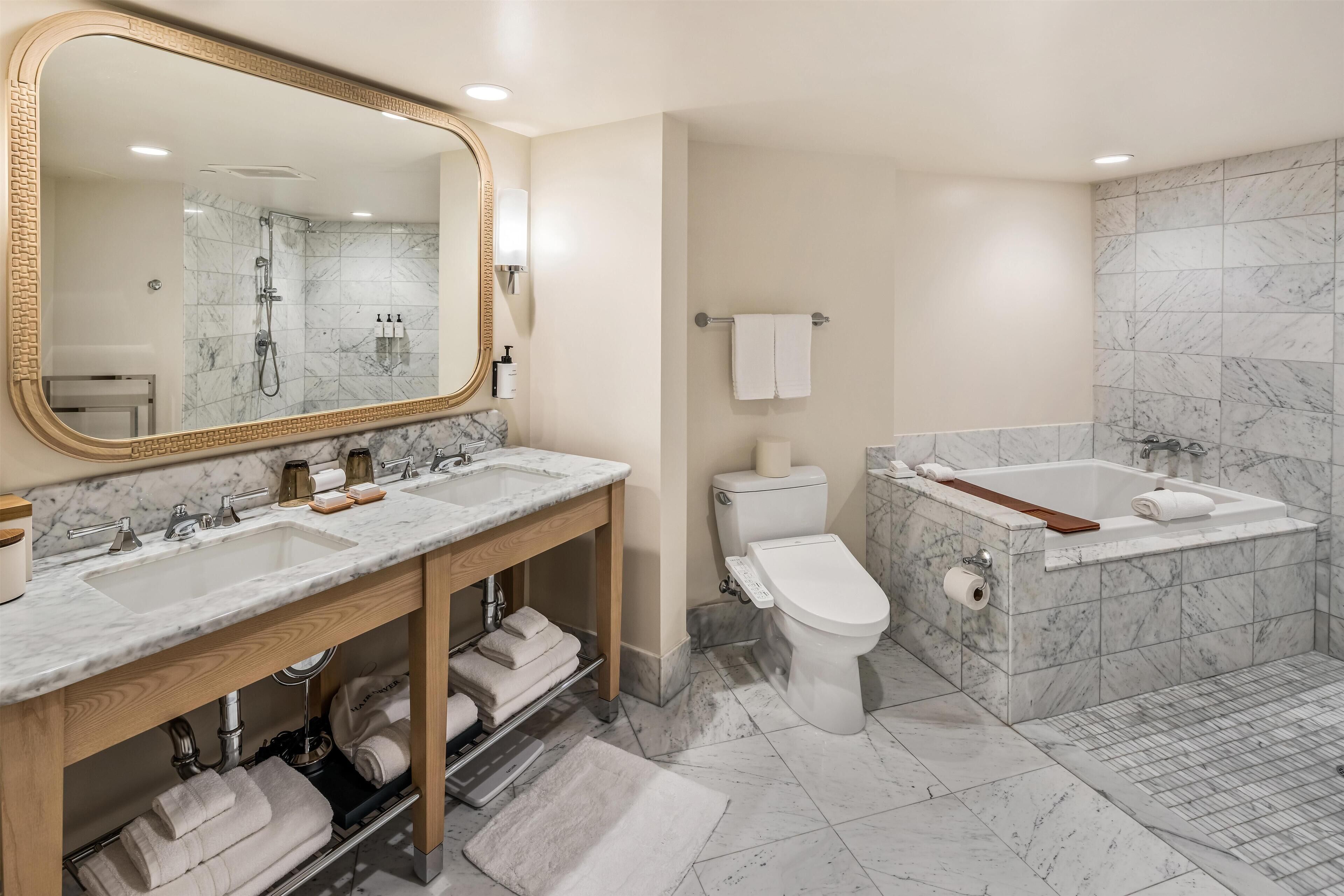 Photo - Ka Laʻi Waikiki Beach, LXR Hotels & Resorts