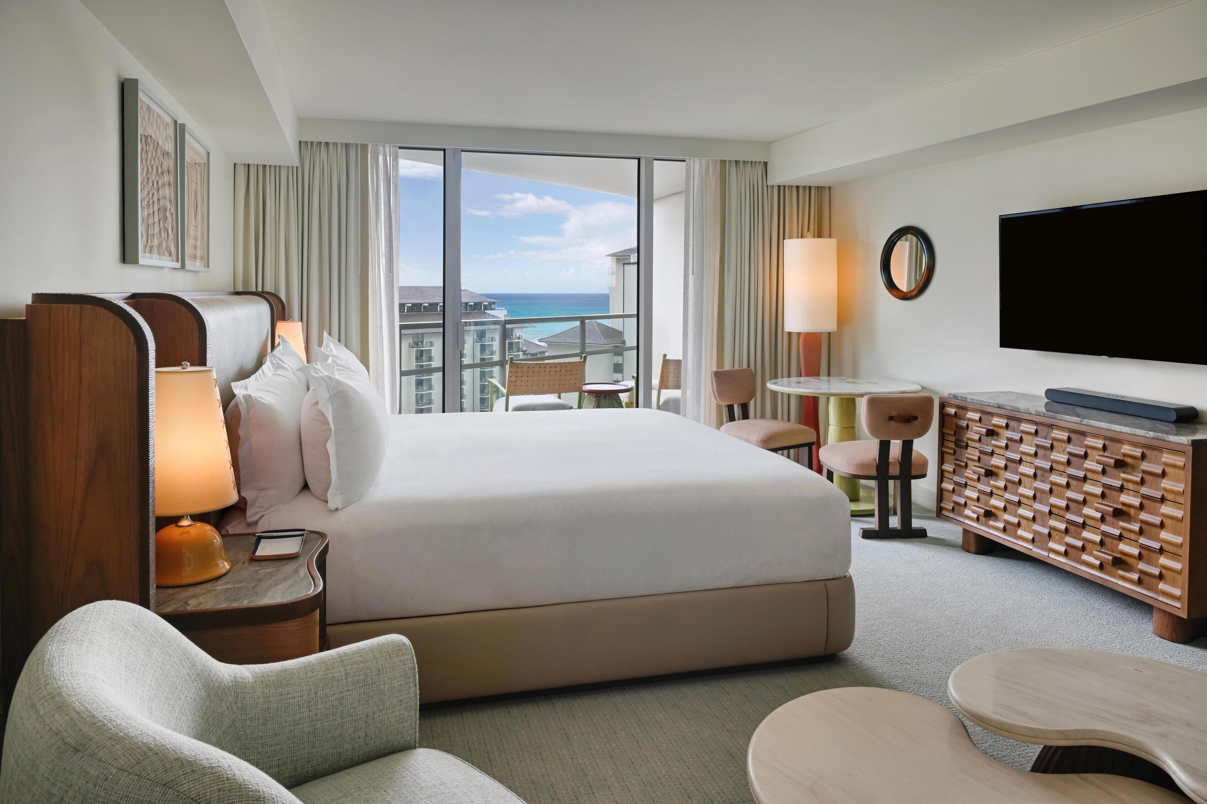 LXR Deluxe Room, 1 King Bed, City View (Newly Renovated) | Egyptian cotton sheets, premium bedding, down comforters, pillowtop beds