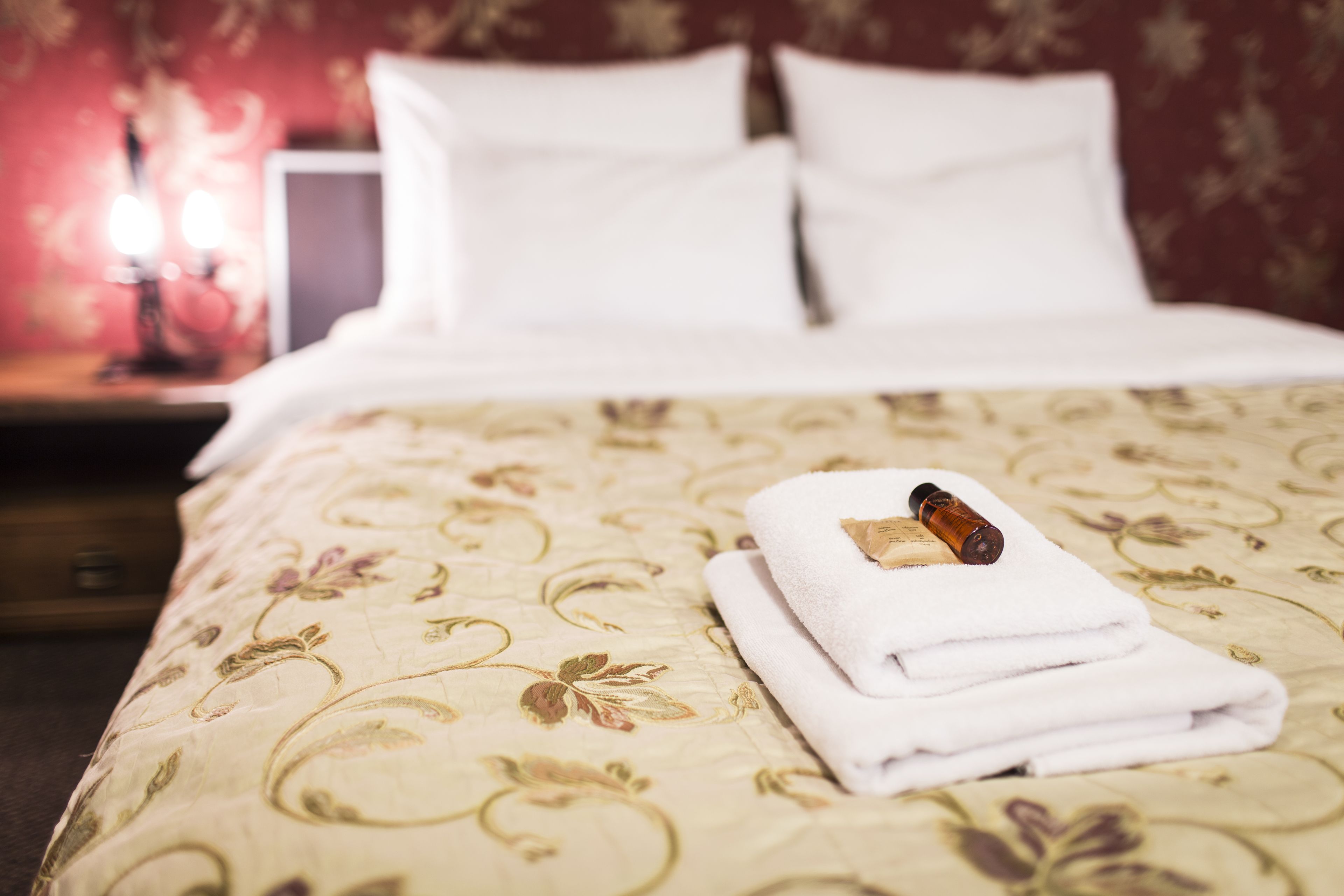 classic double or twin room | individually decorated, individually furnished, iron/ironing board