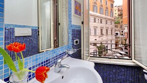Kamar Double | Kamar mandi