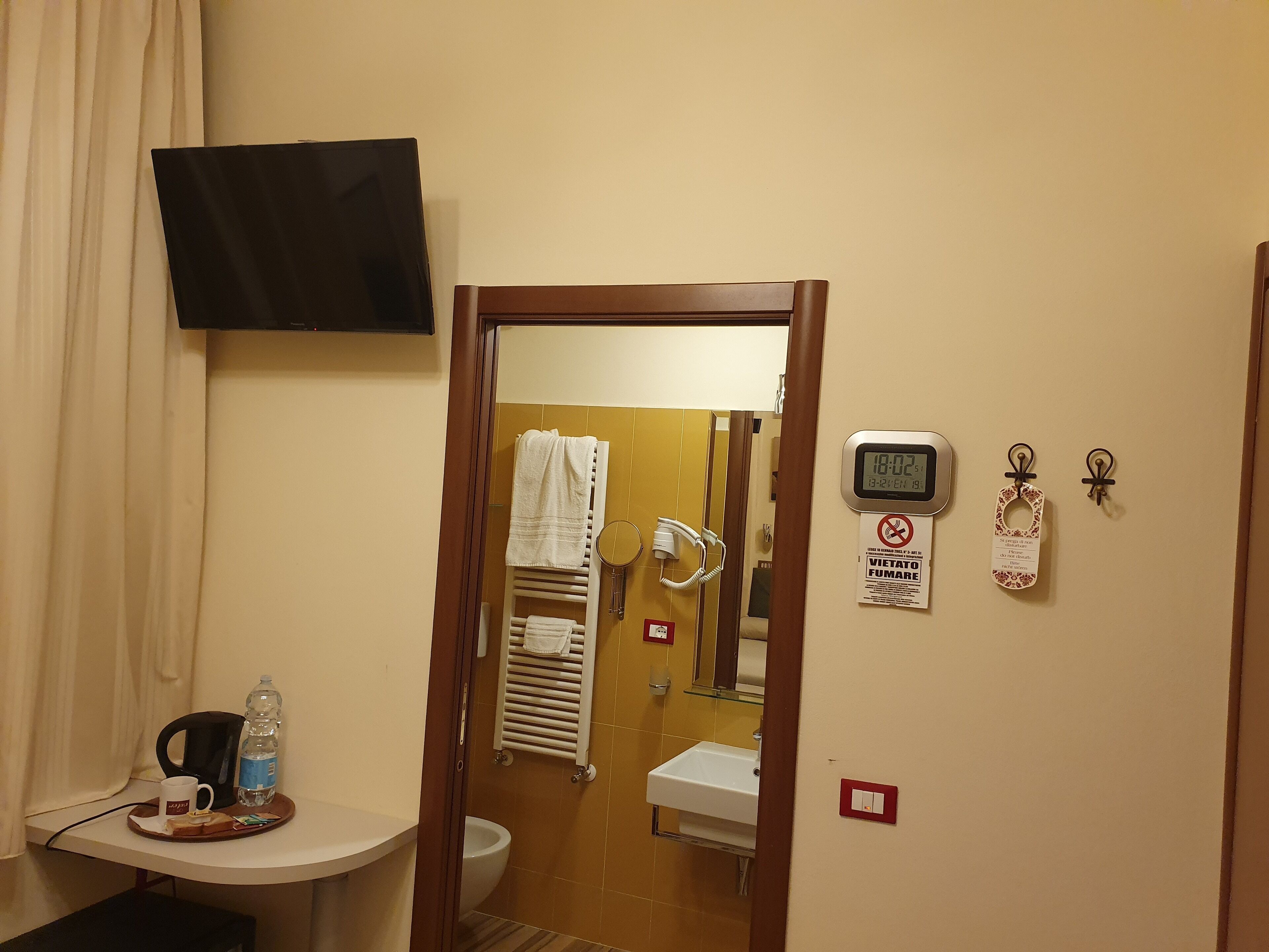 Photo - Hotel Ester