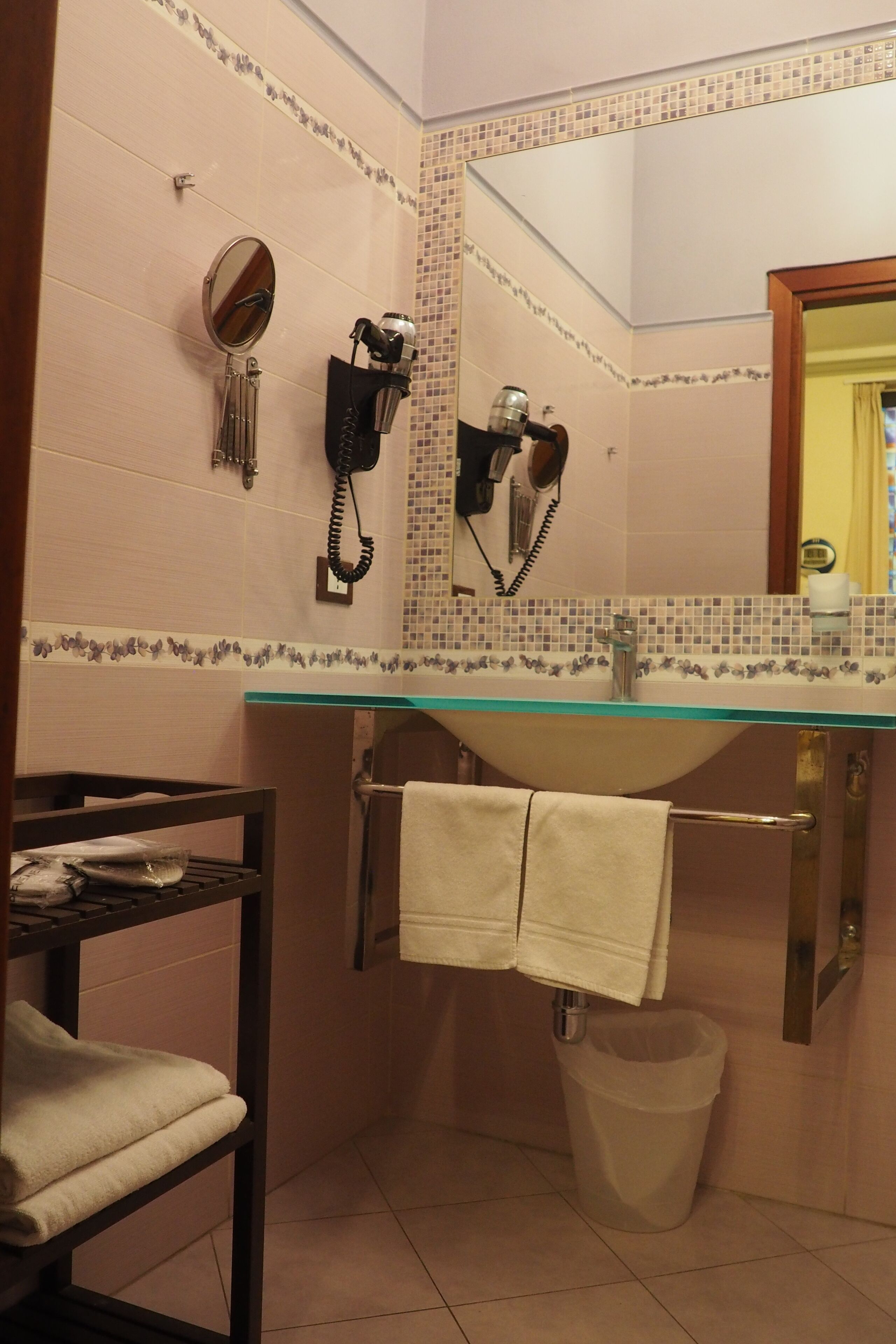 Photo - Hotel Ester