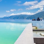 Aqua Natura Bay