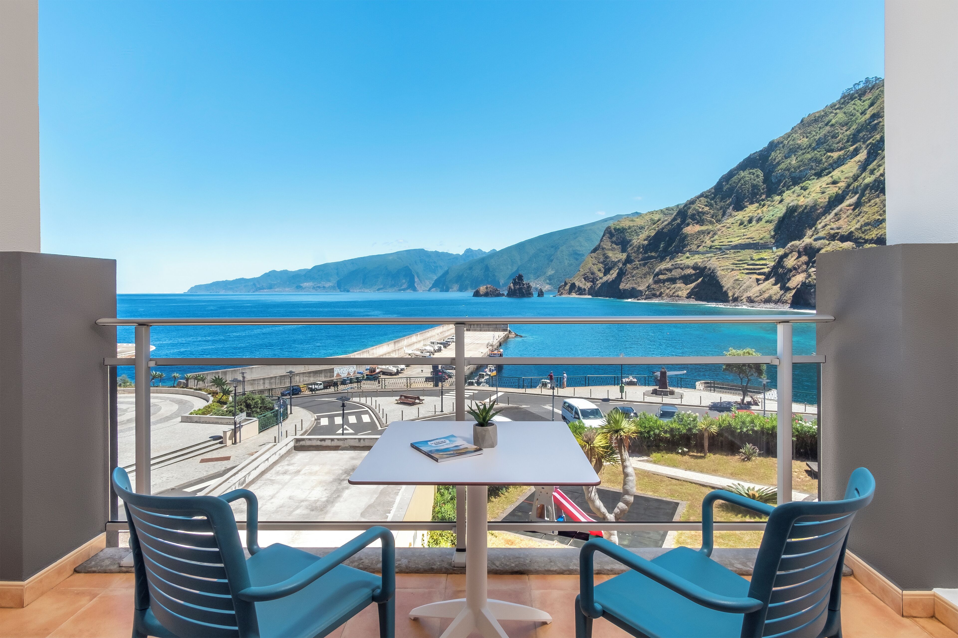 Rom – superior, 2 enkeltsenger, terrasse, sjøutsikt | Eksteriør