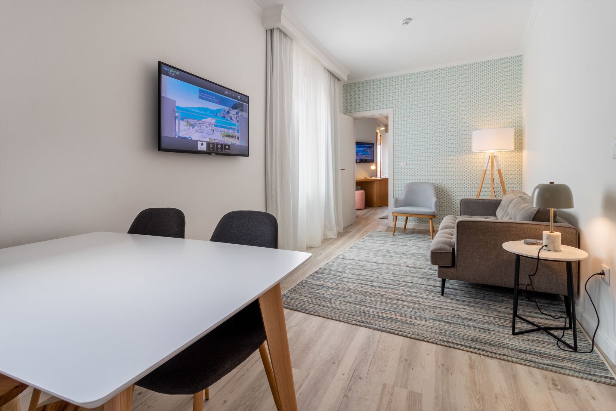 family room | 1 bedroom, hypo-allergenic bedding, minibar, in-room safe