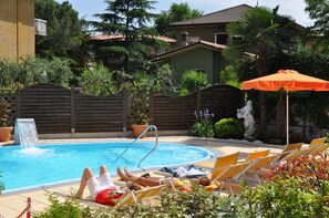 Idromassaggio all'aperto