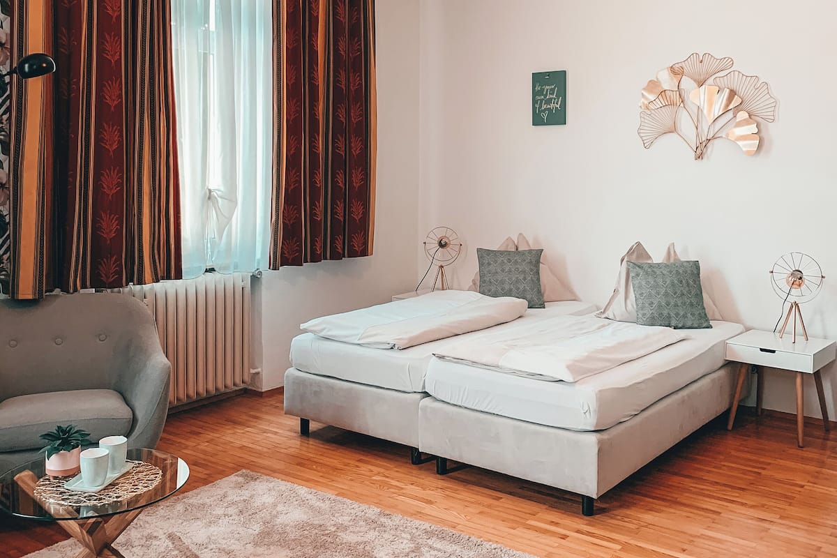 Quadruple Room, 1 Bedroom, Non Smoking | Hypo-allergenic bedding, desk, iron/ironing board, free WiFi