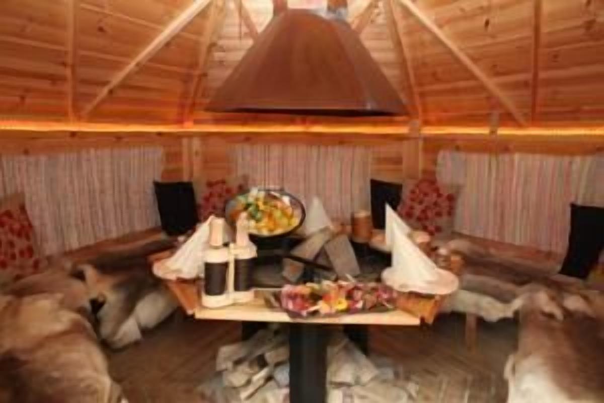 تناول الطعام