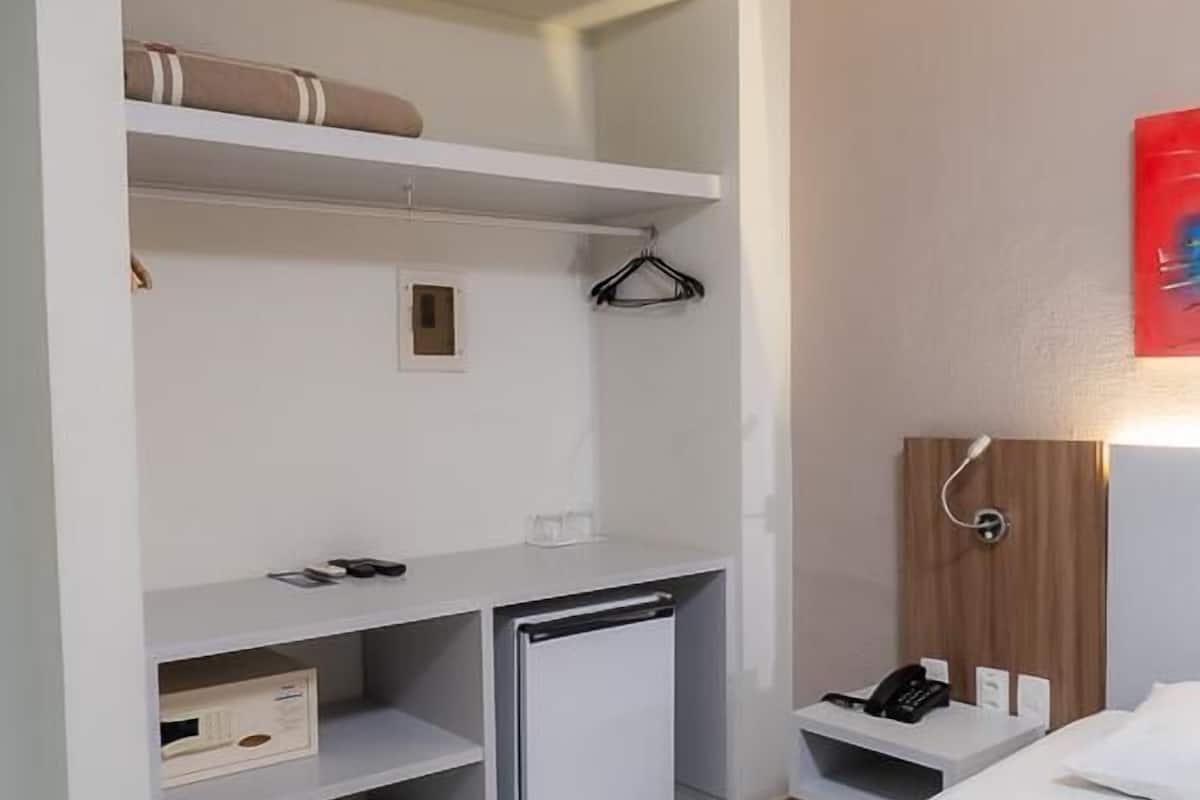 1 bedroom, minibar, in-room safe, free WiFi