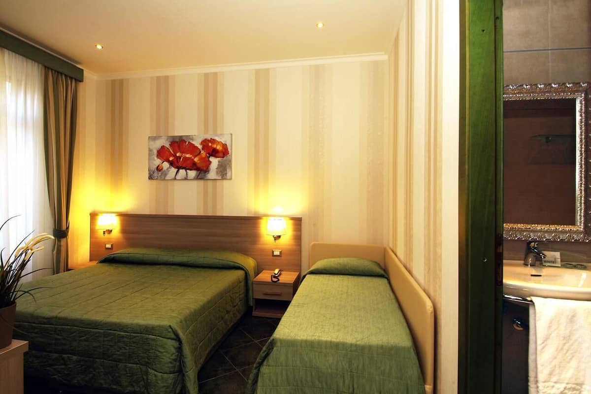 Minibar, in-room safe, desk, soundproofing