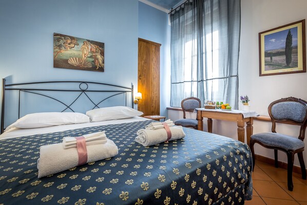 Double Room | Memory foam beds, minibar, blackout drapes, iron/ironing board - Alla Dimora Altea (Florence)