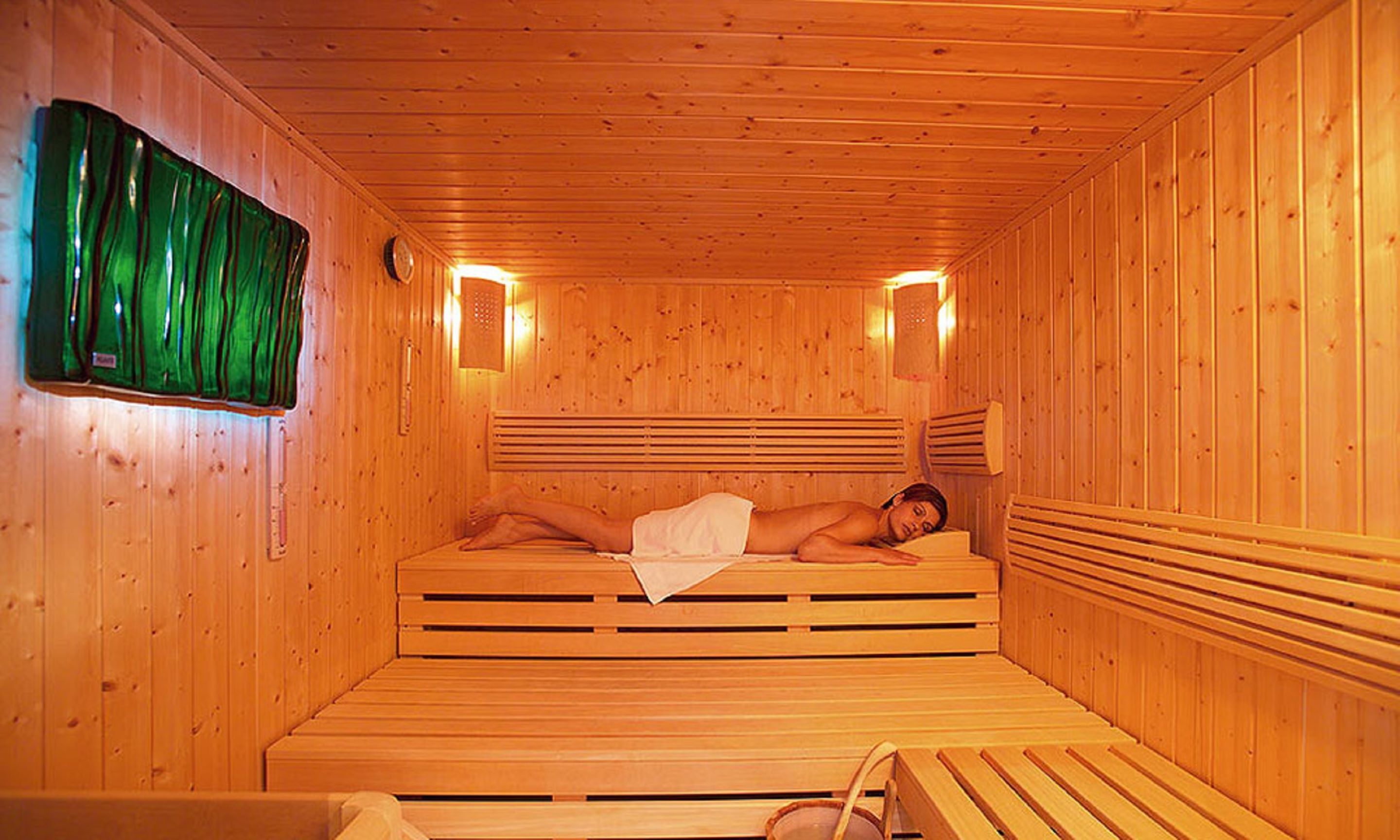 sauna, steam room
